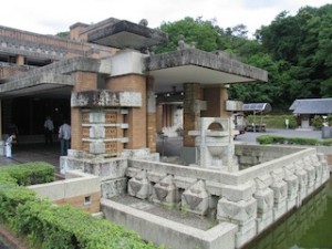 Imperial_hotel2